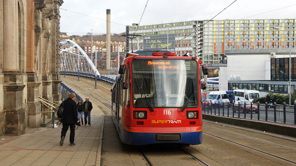 SHEFFIELD SUPERTRAM - Photo: ©2012 Ian Boyle - www.simplompc.co.uk - Simplon Postcards