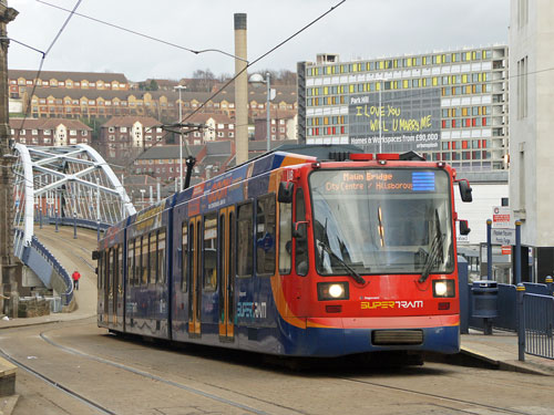 SHEFFIELD SUPERTRAM - Photo: ©2012 Ian Boyle - www.simplompc.co.uk - Simplon Postcards