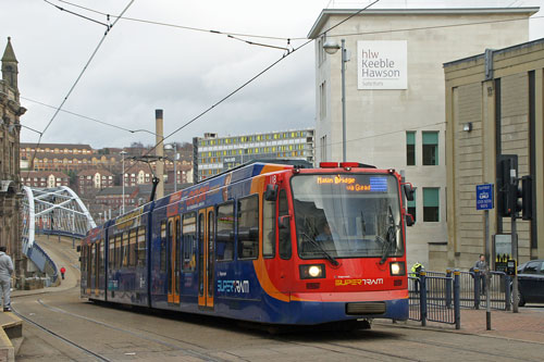 SHEFFIELD SUPERTRAM - Photo: ©2012 Ian Boyle - www.simplompc.co.uk - Simplon Postcards