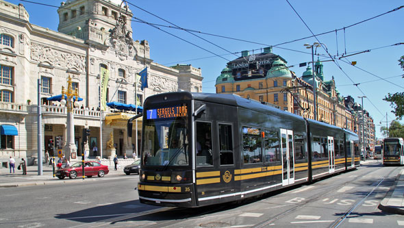 Stockholm Trams - Photo: ©2011 David Pennock - www.simplompc.co.uk - Simplon Postcards