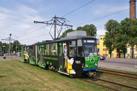 Tallinn Tatra KT4 tram - www.simplonpc.co.uk - Photo: © Ian Boyle, August 8th 2007