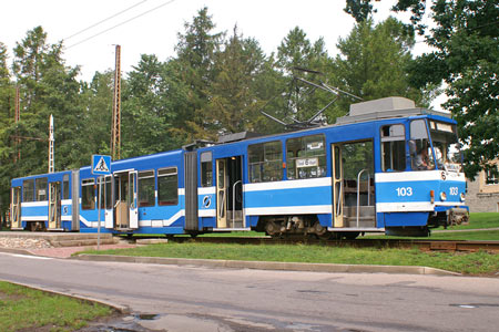 Tallinn Tatra KT4 tram - www.simplonpc.co.uk - Photo: © Ian Boyle, August 8th 2007