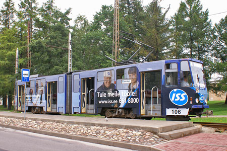 Tallinn Tatra KT4 tram - www.simplonpc.co.uk - Photo: © Ian Boyle, August 8th 2007