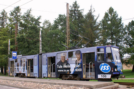 Tallinn Tatra KT4 tram - www.simplonpc.co.uk - Photo: © Ian Boyle, August 8th 2007