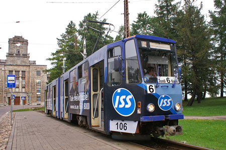 Tallinn Tatra KT4 tram - www.simplonpc.co.uk - Photo: © Ian Boyle, August 8th 2007