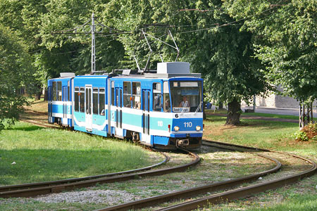 Tallinn Tatra KT4 tram - www.simplonpc.co.uk - Photo: © Ian Boyle, August 8th 2007