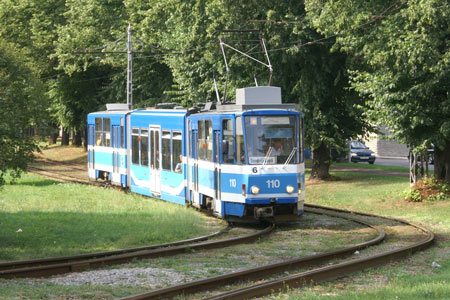 Tallinn Tatra KT4 tram - www.simplonpc.co.uk - Photo: © Ian Boyle, August 8th 2007