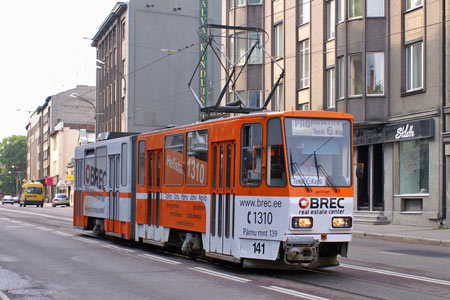 Tallinn Tatra KT4 tram - www.simplonpc.co.uk - Photo: © Ian Boyle, August 8th 2007