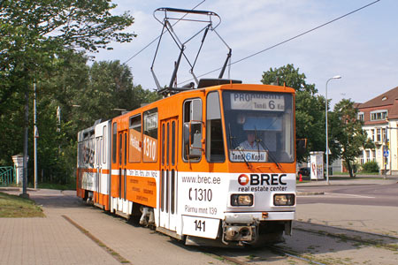 Tallinn Tatra KT4 tram - www.simplonpc.co.uk - Photo: © Ian Boyle, August 8th 2007