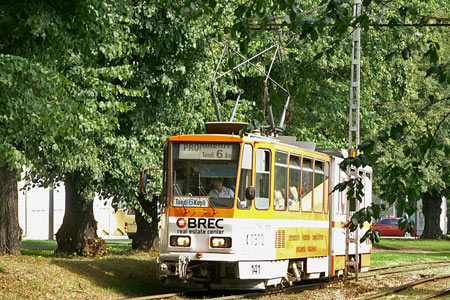 Tallinn Tatra KT4 tram - www.simplonpc.co.uk - Photo: © Ian Boyle, August 8th 2007