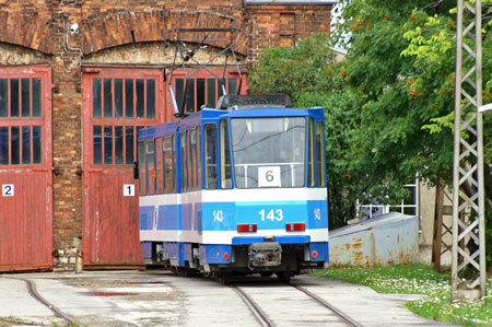 Tallinn Tatra KT4 tram - www.simplonpc.co.uk - Photo: © Ian Boyle, August 8th 2007