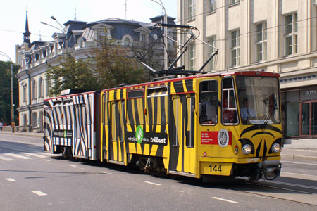 Tallinn Tatra KT4 tram - www.simplonpc.co.uk - Photo: © Ian Boyle, August 8th 2007