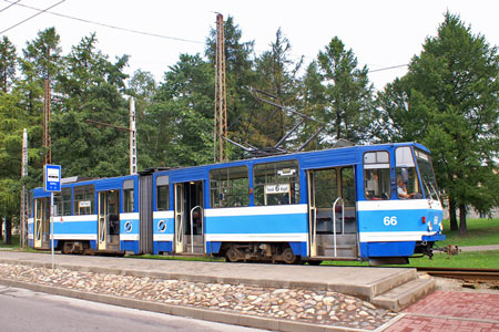 Tallinn Tatra KT4 tram - www.simplonpc.co.uk - Photo: © Ian Boyle, August 8th 2007