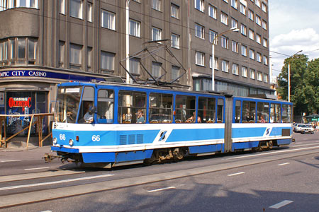 Tallinn Tatra KT4 tram - www.simplonpc.co.uk - Photo: © Ian Boyle, August 8th 2007