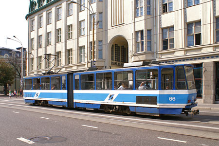 Tallinn Tatra KT4 tram - www.simplonpc.co.uk - Photo: © Ian Boyle, August 8th 2007