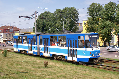 Tallinn Tatra KT4 tram - www.simplonpc.co.uk - Photo: © Ian Boyle, August 8th 2007