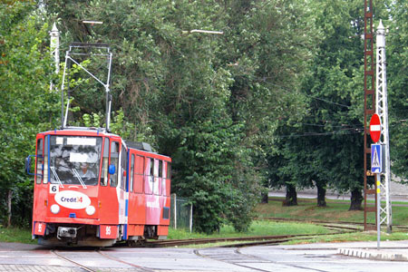 Tallinn Tatra KT4 tram - www.simplonpc.co.uk - Photo: © Ian Boyle, August 8th 2007