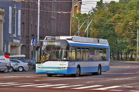 Tallinn Trolleybus - www.simplonpc.co.uk - Photo: © Ian Boyle, August 8th 2007