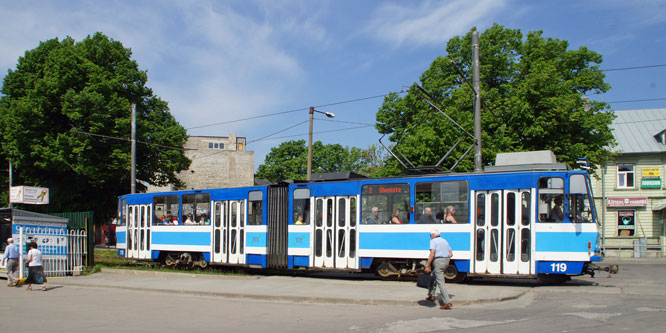 Tallinn Tatra KT4 tram - www.simplonpc.co.uk - Photo: 2013 Ian Boyle