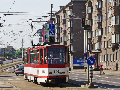 Tallinn Tatra KT4 tram - www.simplonpc.co.uk - Photo: © Ian Boyle, August 8th 2007