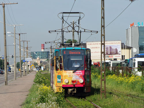 Tallinn Tatra KT4 tram - www.simplonpc.co.uk - Photo: © Ian Boyle, August 8th 2007