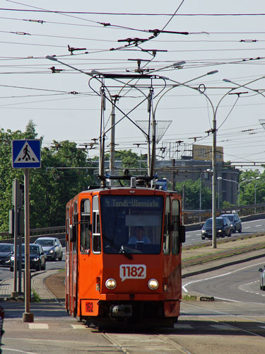 Tallinn Tatra KT4 tram - www.simplonpc.co.uk - Photo: © Ian Boyle, August 8th 2007