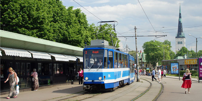 Tallinn Tatra KT4 tram - www.simplonpc.co.uk - Photo: 2013 Ian Boyle