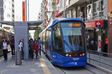 metrotenerife - Photo: © Ian Boyle, 30th March 2011 - www.simplonpc.co.uk