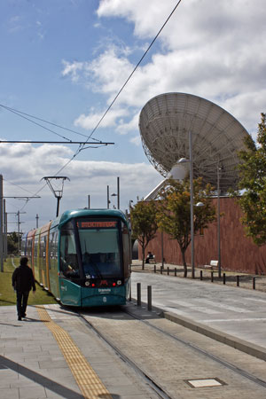 metrotenerife - Photo: © Ian Boyle, 30th March 2011 - www.simplonpc.co.uk