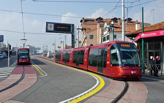 Venice Trams - Tranvia de Mestre - www.simplonpc.co.uk