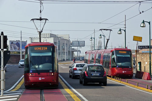 Venice Trams - Tranvia de Mestre - www.simplonpc.co.uk