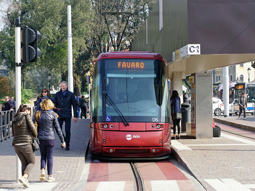 Venice Trams - Tranvia de Mestre - www.simplonpc.co.uk