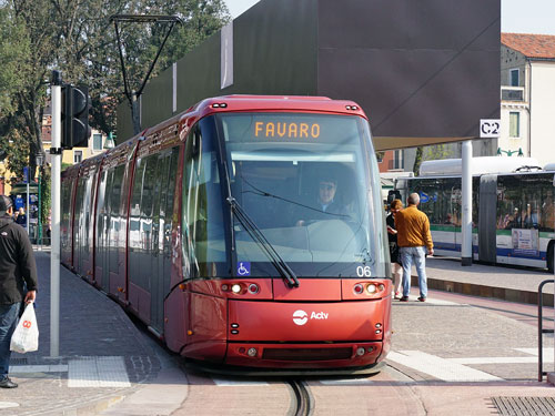 Venice Trams - Tranvia de Mestre - www.simplonpc.co.uk