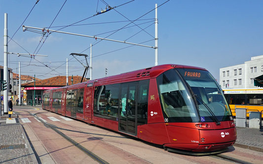 Venice Trams - Tranvia de Mestre - www.simplonpc.co.uk