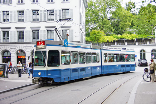 Zurich Tram 2000 - www.simplonpc.co.uk - Photo: ©2014 Ian Boyle