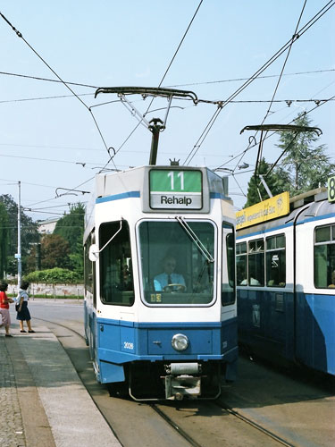 Zurich Tram 2000 - www.simplonpc.co.uk - Photo: ©1984 Ian Boyle