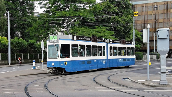 Zurich Tram 2000 - www.simplonpc.co.uk - Photo: ©2014 Ian Boyle