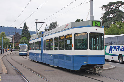 Zurich Tram 2000 - www.simplonpc.co.uk - Photo: ©2011 Ian Boyle