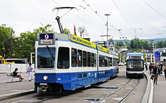 Zurich Tram 2000 - www.simplonpc.co.uk - Photo: ©2017 Ian Boyle