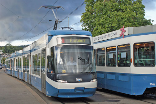 Zurich Cobra Tram - www.simplonpc.co.uk - Photo: ©2011 Ian Boyle