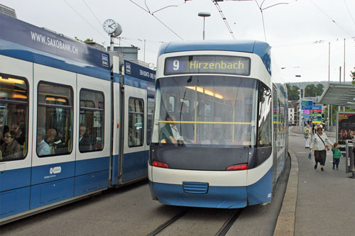 Zurich Cobra Tram - www.simplonpc.co.uk - Photo: ©2011 Ian Boyle