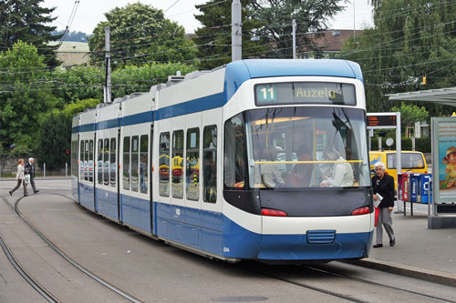 Zurich Cobra Tram - www.simplonpc.co.uk - Photo: ©2011 Ian Boyle