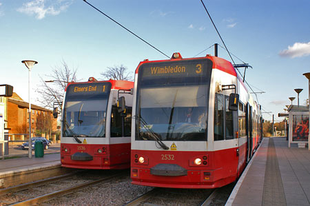 Croydon Tramlink - www.simplonpc.co.uk -  Photo: © Ian Boyle  2007