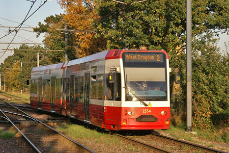 Croydon Tramlink - www.simplonpc.co.uk -  Photo: © Ian Boyle  2007