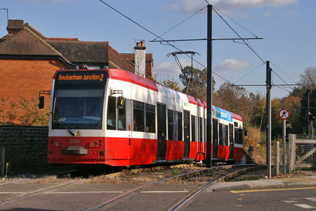 Croydon Tramlink - www.simplonpc.co.uk -  Photo: © Ian Boyle  2007