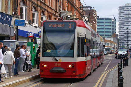 Croydon Tramlink - Photo: © Ian Boyle, 7th June 2008