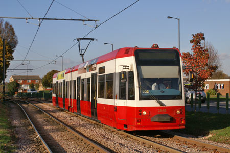 Croydon Tramlink - www.simplonpc.co.uk -  Photo: © Ian Boyle  2007