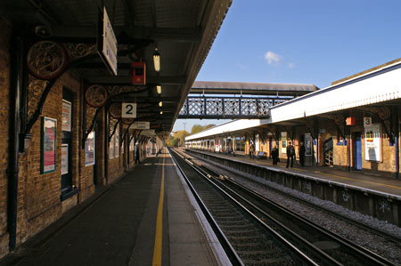 Croydon Tramlink - www.simplonpc.co.uk -  Photo: © Ian Boyle  2007