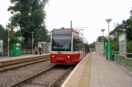 Croydon Tramlink - Photo:  Ian Boyle, 7th June 2008