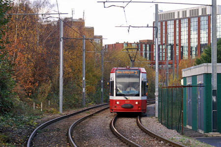 LONDON TRAMLINK - www.simplonpc.co.uk - Photo: 2007 Ian Boyle